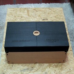 caja diseñada para Messi