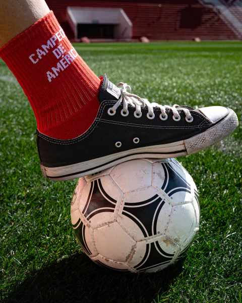 Media Campeón de América AAAJ Rojo Antideslizante - comprar online