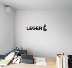 Corporeos en Polyfan - Markä  Comunicaciones Graficas