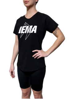 REMERA ALGODÓN NEGRA - ESSENTIALS MUJER
