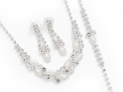 Conjunto Stras Oval con Perla