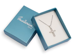 Collar Cruz Latina Micro Pave