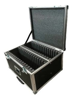 Flight Case Para 30 Notebooks De 14 A 15 Polegadas