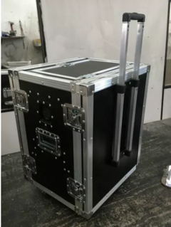 Case Rack Para Ui24 + 2u + 2 Bases Sem Fio + Gaveta Mics MLZF - Universalcases