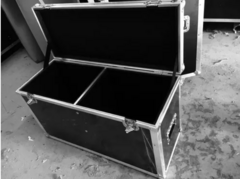 Flight Case Bau 90x40x50cm C/ Divisoria MLZF