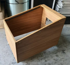 Rack Para Estúdio 14u Padrao Madeirado Com Rodas MLZF - Universalcases