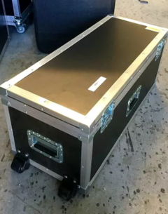 Case Bau 87 X 36 X 36cm Com Rodas MLZF