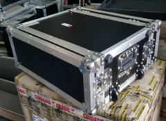 Case Rack 3u 35 Com Amortecimento Rodas E Alça Tipo Mala MLZF - Universalcases