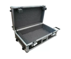Flight Case Para Moog Sub 37 Com Rodas E Alça Tipo Mala MLZF