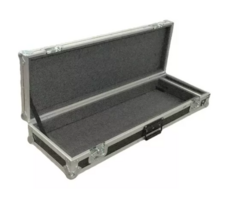 Flight Case Para M-audio Axiom Pro 61 Com Espaço Pedal MLZ