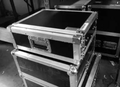Flight case para microfones shure / senheiser MLZF - comprar online