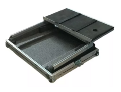 Flight Case Para Akai Apc40mk2 Com Suporte MLZ
