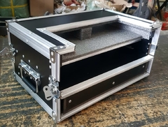 Flight Case Rack Para 2 Bases De Microfone + 1u + Gaveta - comprar online