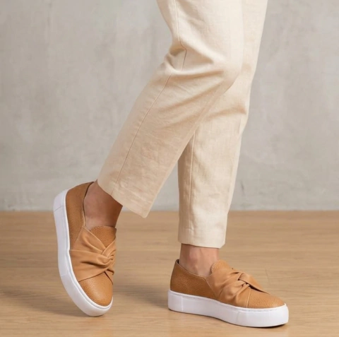 Panchas Basilea camel