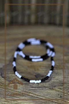 Fio - Branco e Preto - comprar online