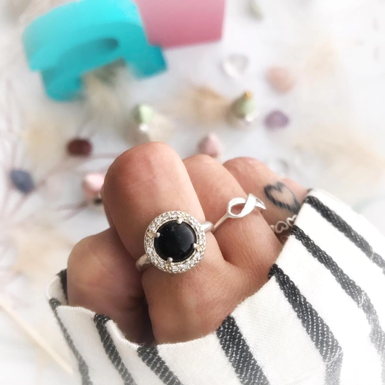<p><span style="font-size: 18px">Anillos</span></p>
