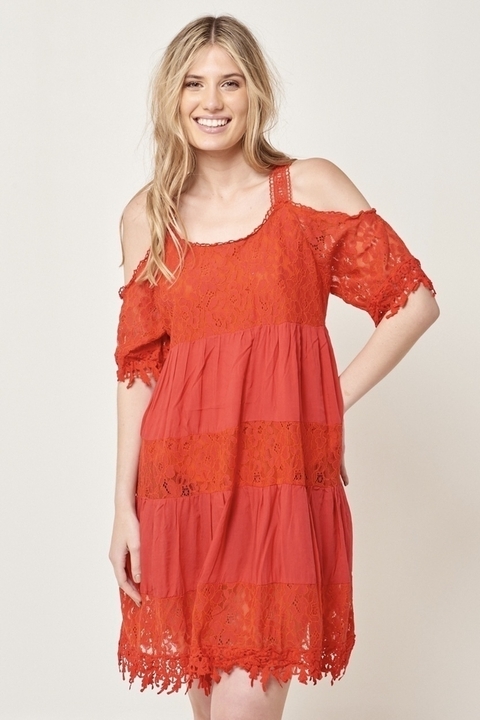 Vestido Hombro Descubierto JUNIN - comprar online