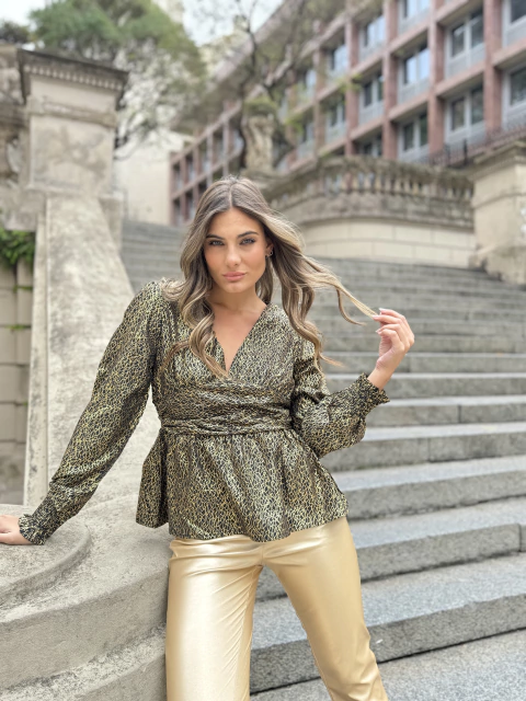 Blusa Estampada Foil VTK 2147/2148 - comprar online