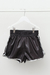 Short Ysia en internet