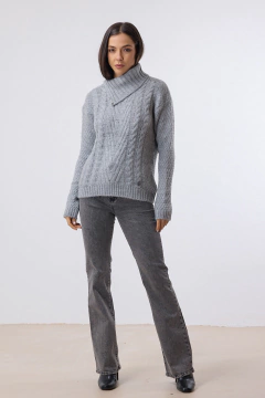 Sweater cuello alto en internet