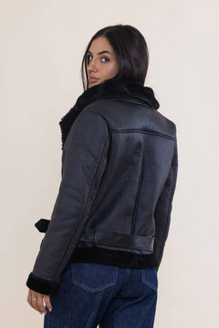 Campera gamulan simil cuero - comprar online