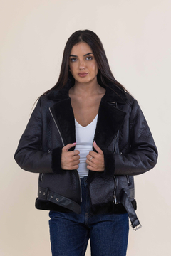 Campera gamulan simil cuero en internet
