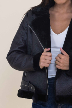Campera gamulan simil cuero - comprar online