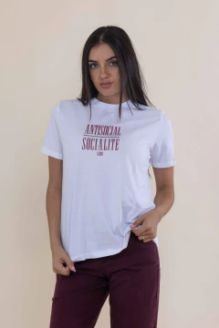 Remera Antisocial socialite - comprar online