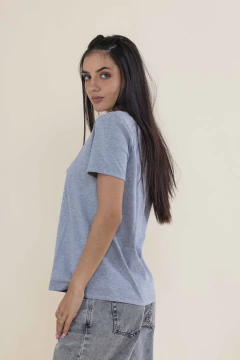 Remera algodon mariposa | ULTIMOS TALLES - comprar online