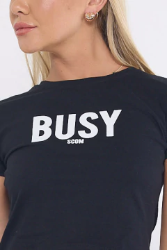 Remera Busy - scombro