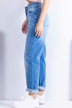 Mom jean liso Cira III - comprar online