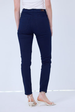 Jean skinny azul Anitta | ULTIMOS TALLES - tienda online