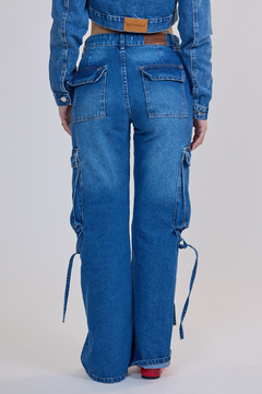 Jean cargo azul Lali - tienda online