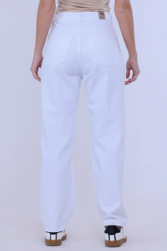 Imagen de Mom jean blanco Lara II