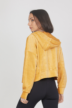 Campera hoodie Plush en internet
