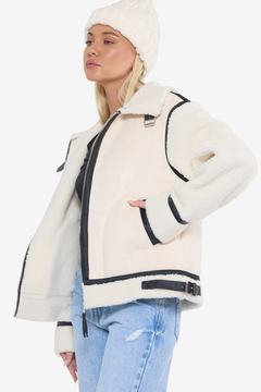 Imagen de Campera peluche Alpes