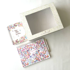Combo Caja Grande: Cuaderno Deja volar tus sueños + Ball Pen + Planificador semanal + Caja Grande en internet