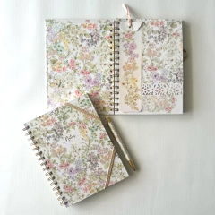 Combo Caja Chica: Cuaderno Flora + Ball Pen Flora + Caja - C2designs