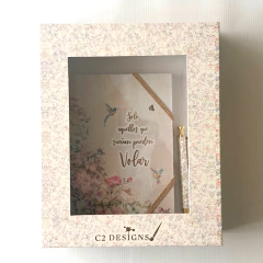 Imagen de Combo Caja Chica: Cuaderno Solo Aquello + Ball Pen Flora + Caja