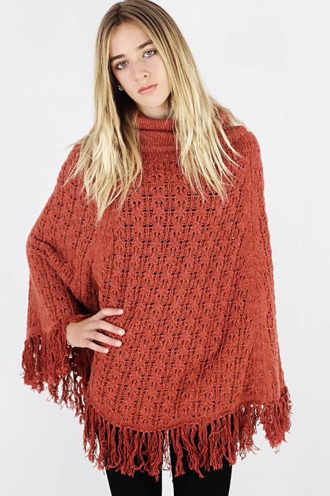 ABRIL PONCHO CALADO DE LANA
