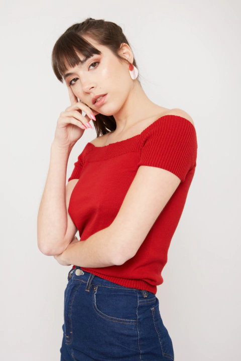 HELLEN REMERA en internet