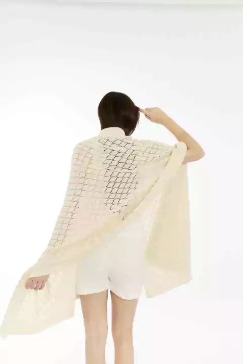 LEILA MANTA CALADA - comprar online