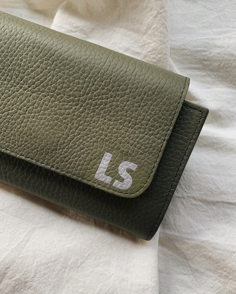 The Full Wallet Oliva