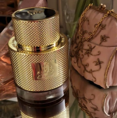 Lattafa Qaa’ed en internet