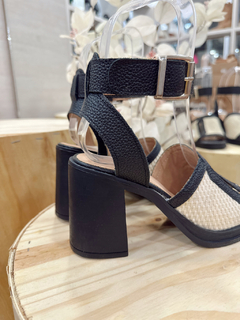 MUÑECA - Renatta San Fco