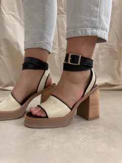 Imagen de MOHIRA CHAROL CRUDO