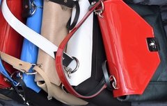 ANDREA - Cartera con solapa en Charol en internet