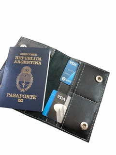 PortaPasaportes Personal - Modelo básico en internet