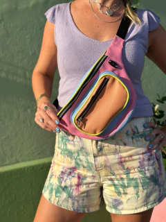 Riñonera Metal Pop en internet