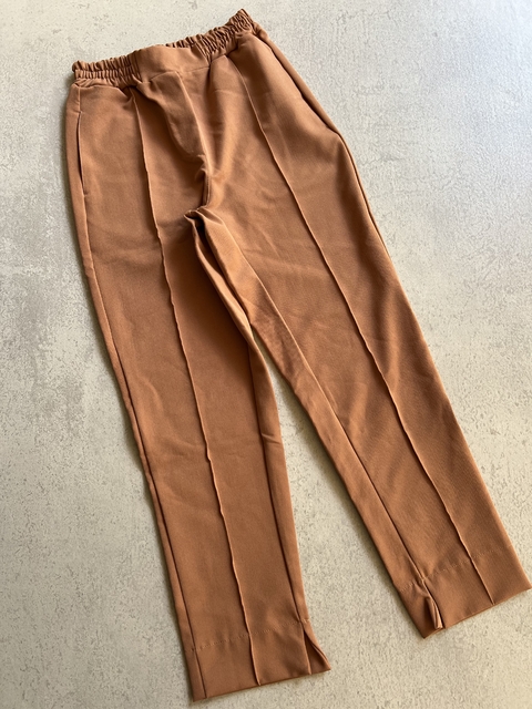 PANTALON KATY PINZA CAMEL (SIN CAMBIO)